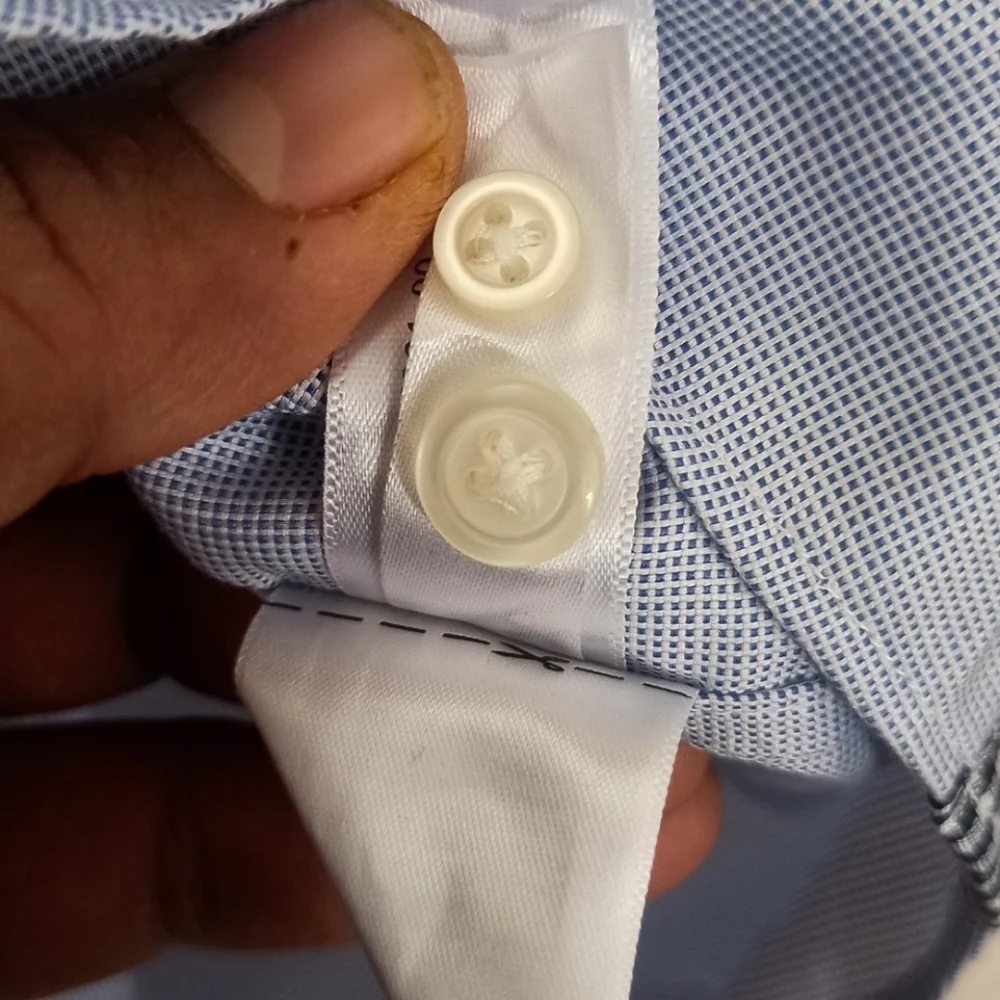 Banana Republic - Picture 5 of 9